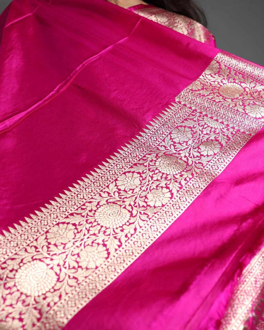 Magenta Semi Mashru Banarasi Silk Saree