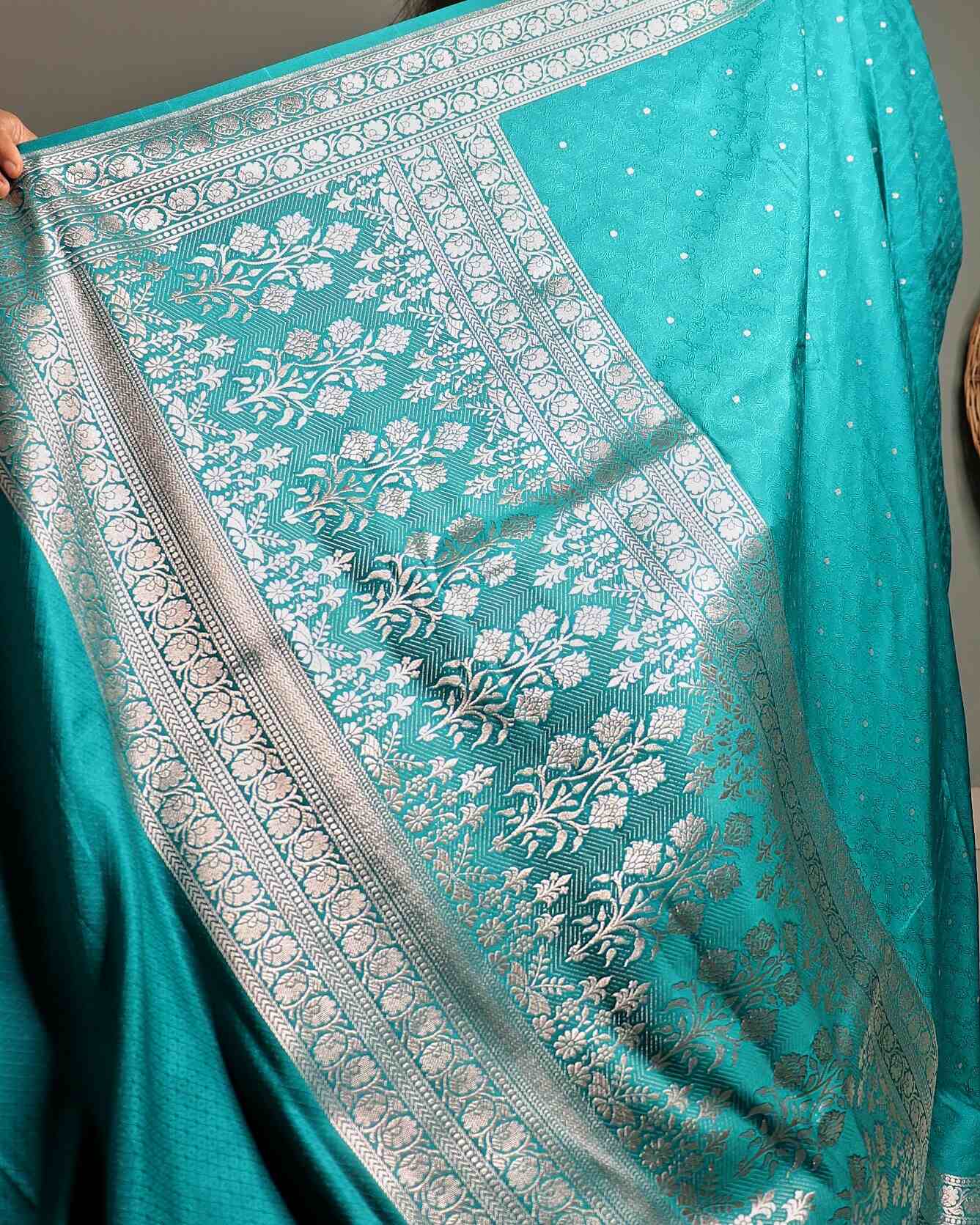 Green Semi Mashru Silk Banarasi Saree