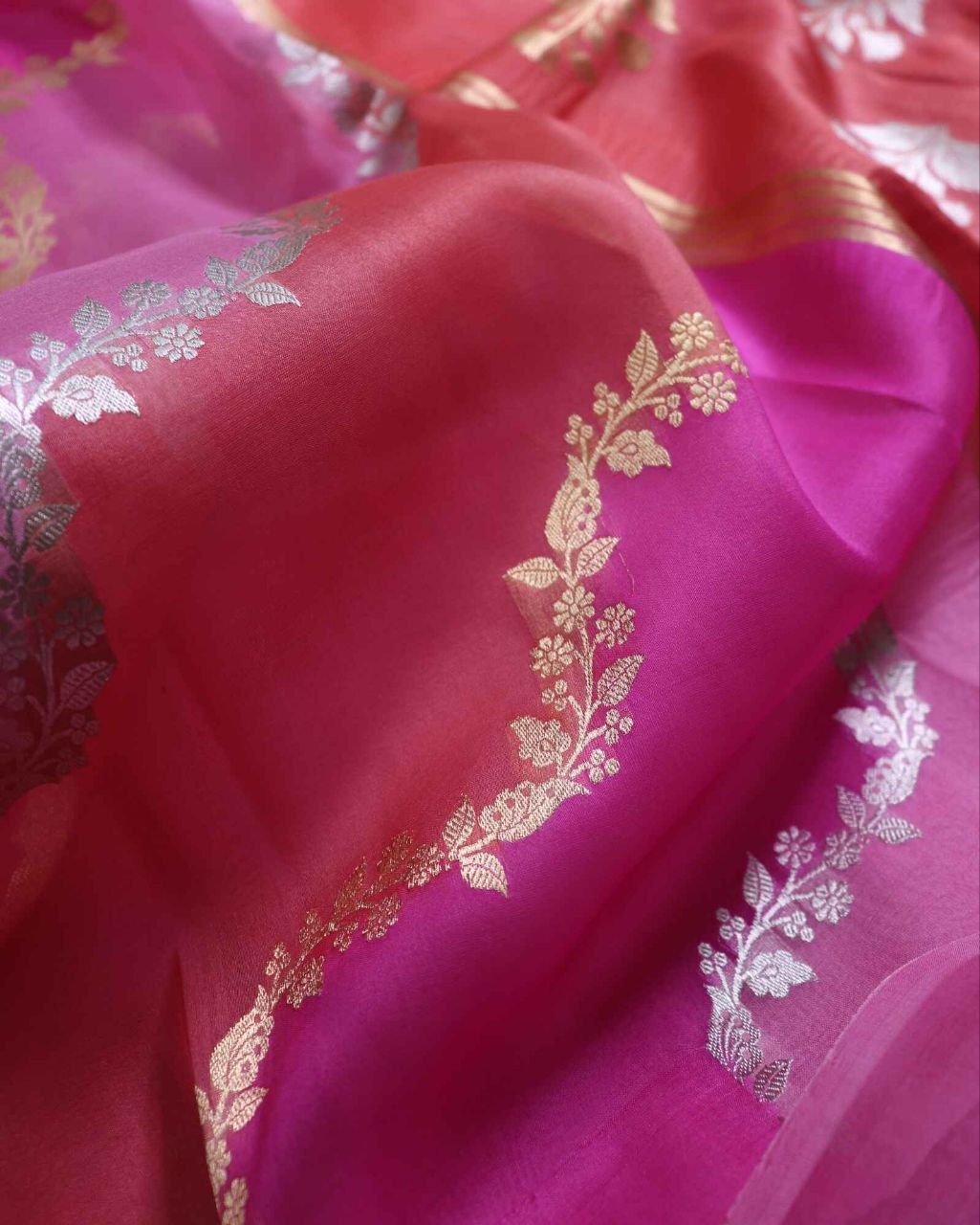 Pink Rangkat Pure Handloom Kora Silk Banarasi Saree
